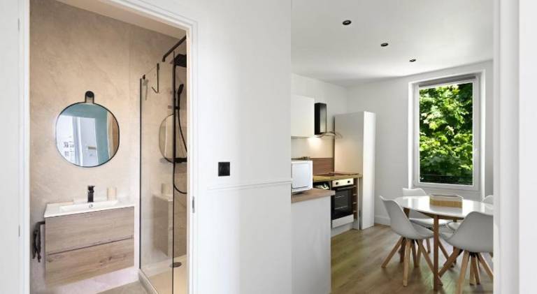 Apartment | Near Marseille Cathedral — photo 2