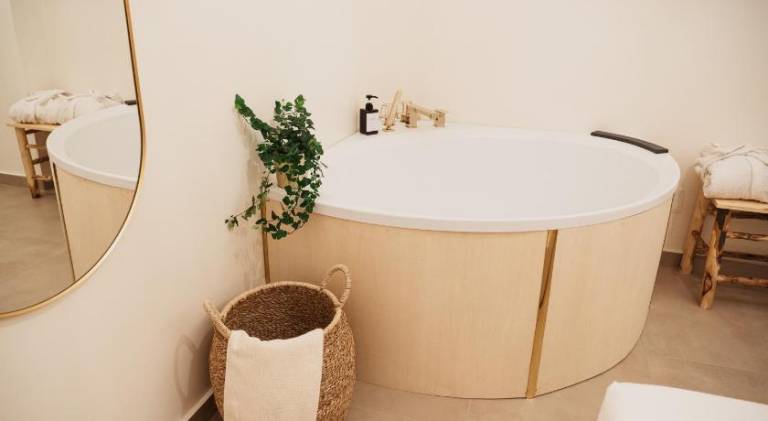 OAZA Design Apartments Jacuzzi Suite or Shower City Center Catania — photo 2