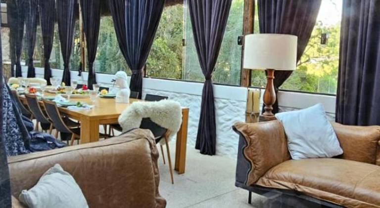 Casa Luxo p 12 pessoas ou Suite Premium 4 pessoas com jacuzzi — photo 2