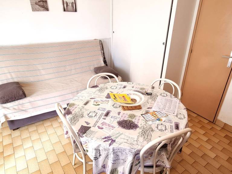 Rental apartment with 1 room for 4 persons — photo 2