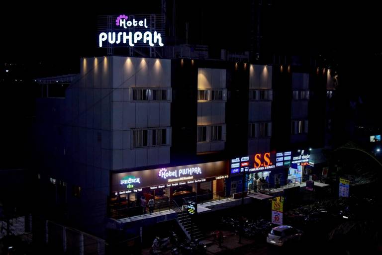 Hotel Pushpak Satara