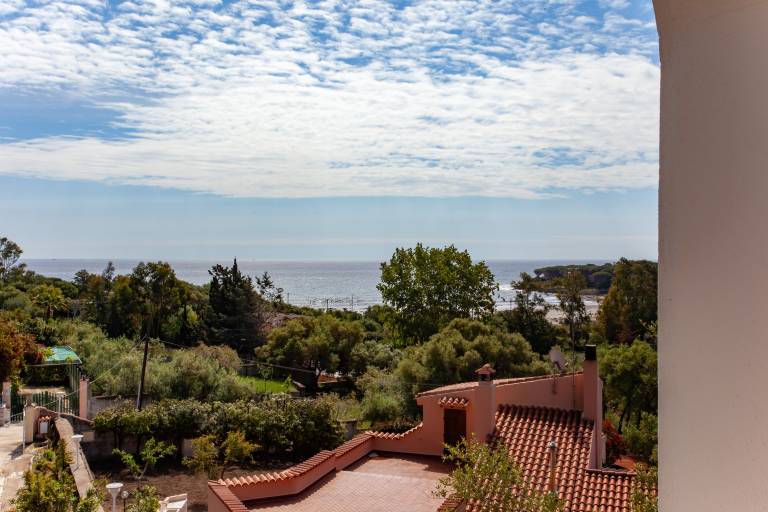 Apartment "Murice" with Sea View, Garden & Wi-Fi in Teo