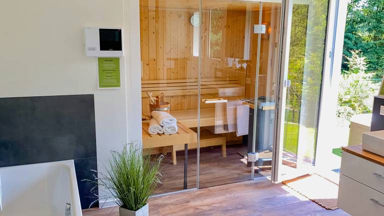Fully equipped vacation home with sauna, yard & patio | Good for workation | Pet-friendly — photo 5