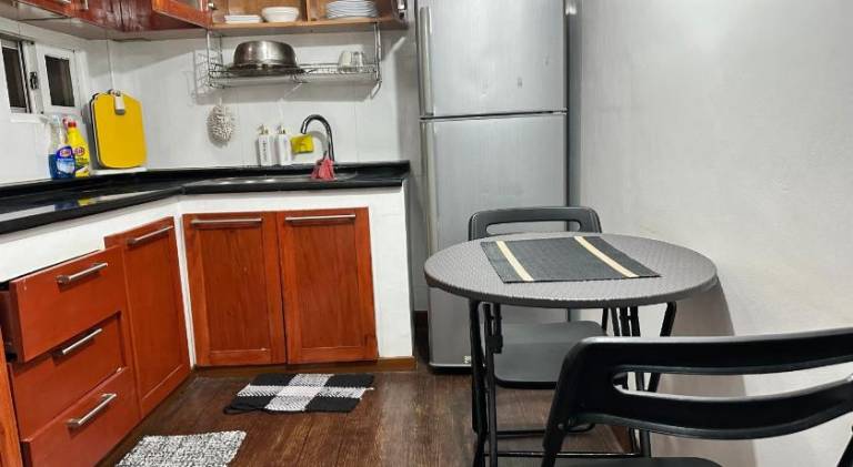 Lovely serviced apartment with patio | Good for workation | Pets allowed — photo 4