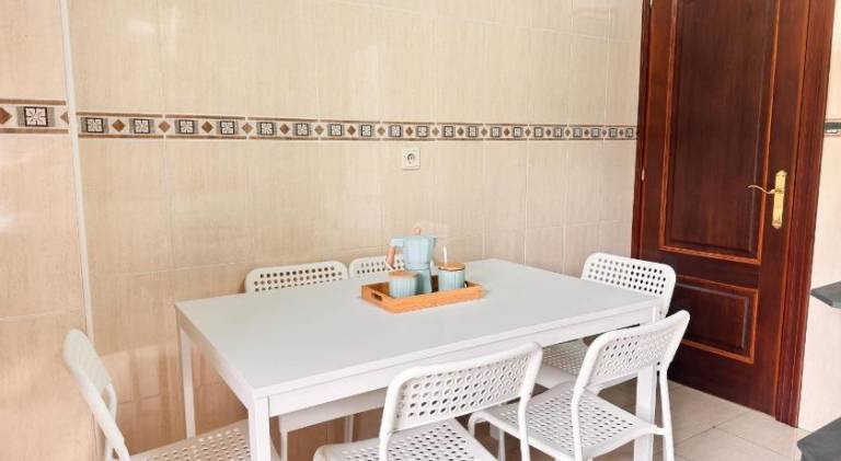 Rental apartment with 2 rooms for 5 persons — photo 4