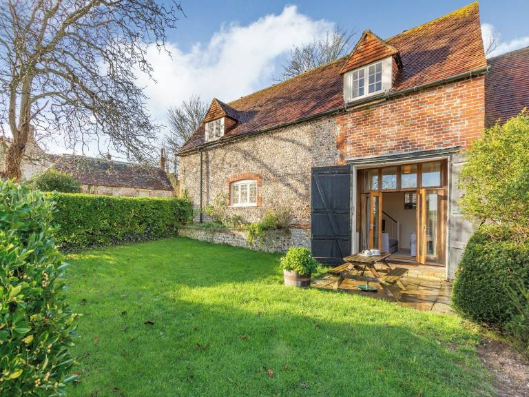 Cabin  East Dean and Friston