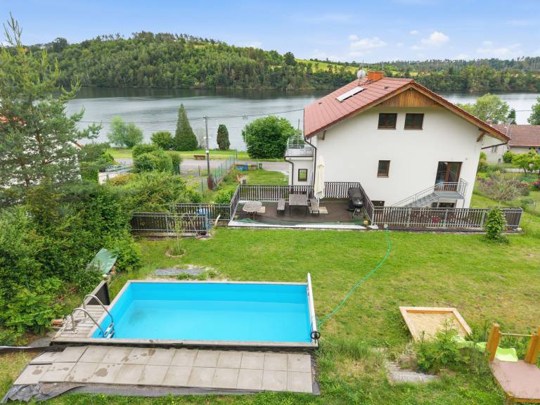 Apartment Županovice