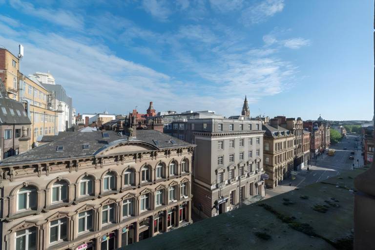 Serviced apartment | Next to The Beatles Story | Pet-friendly in Liverpool