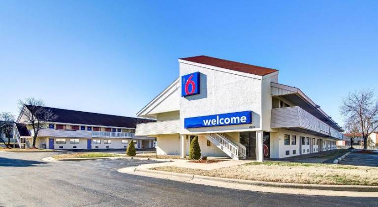 Motel 6 Springfield, MO - North — photo 2