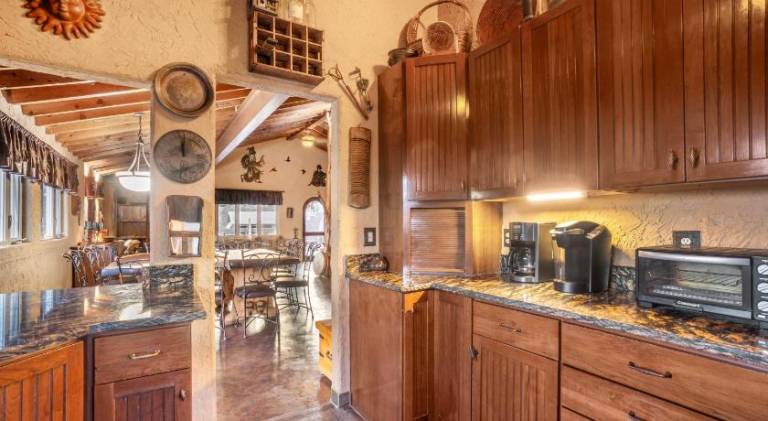 Villa with hot tub — photo 4