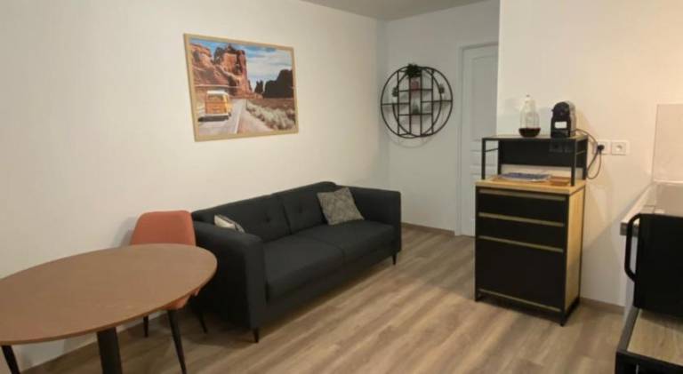 Charming rental apartment | Pets are welcome in Bourg-les-Valence
