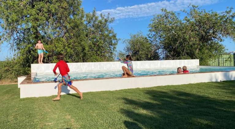 Vacation home with barbecue, pool & garden in Tavira