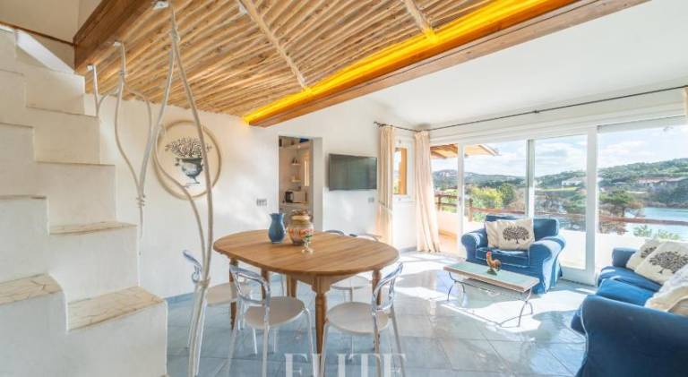 Holiday apartment with private pool, jacuzzi & terrace — photo 4