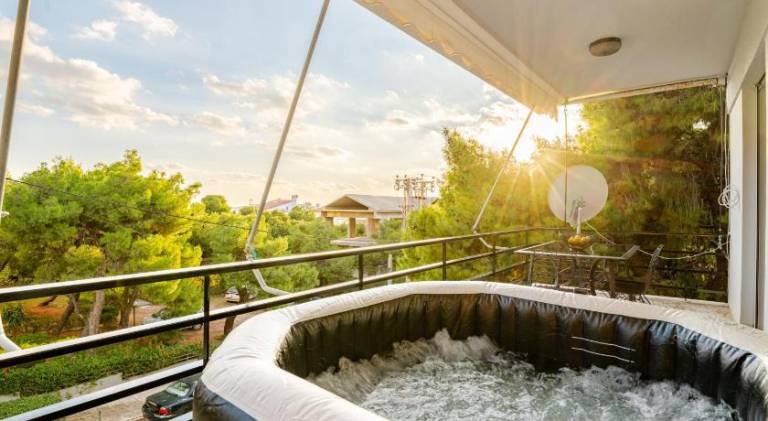 Holiday apartment with hot tub — photo 4