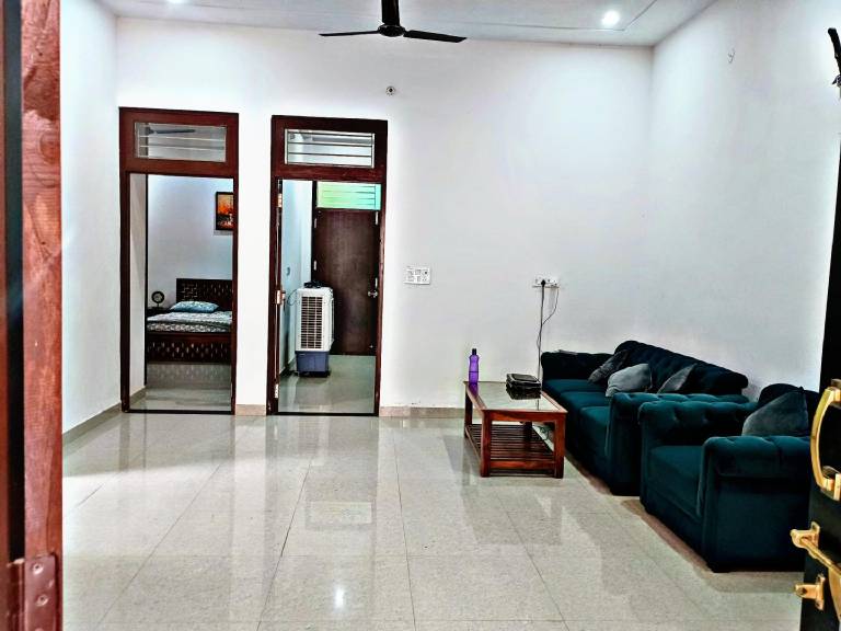 Villa with 2 rooms for 8 persons in Jaipur