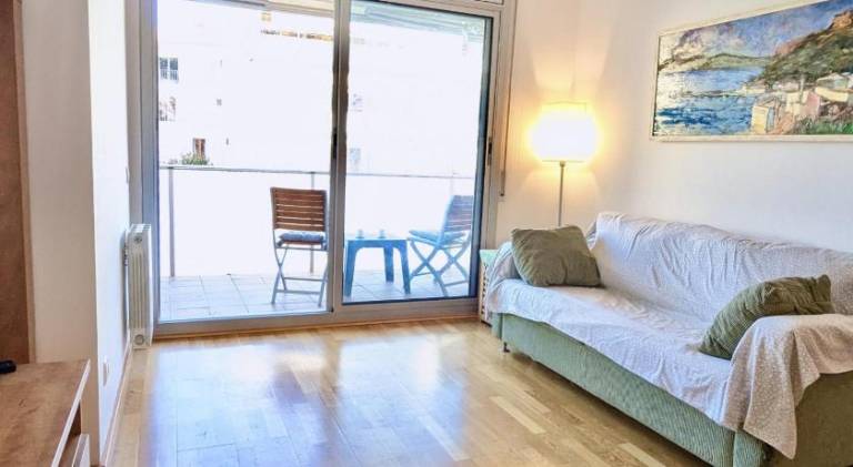Rental apartment with pool — photo 2