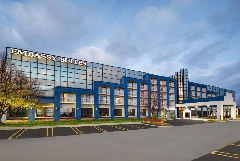 Embassy Suites by Hilton Detroit Livonia Novi in Livonia, MI