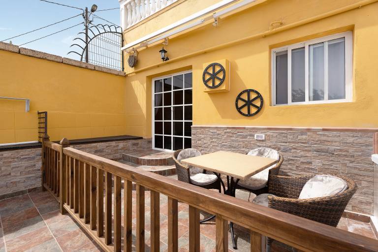Vacation Home 'P Armonia Rural' with Sea View, Terrace, Shared Pool & Wi-Fi — photo 4