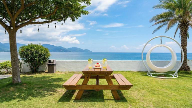 Yeosu Dangdangi Dog Family Pension Gold in Yeosu