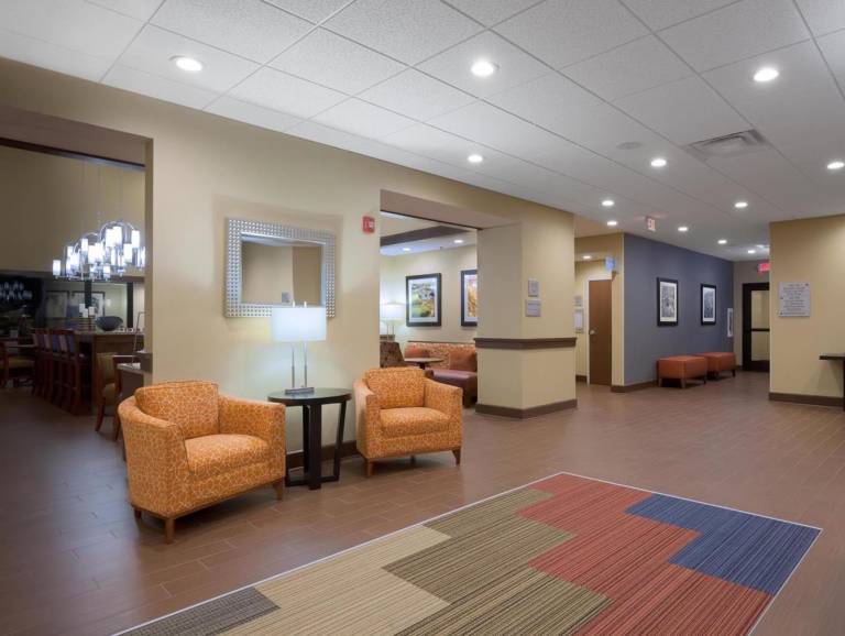 Hampton Inn & Suites Lonoke — photo 4