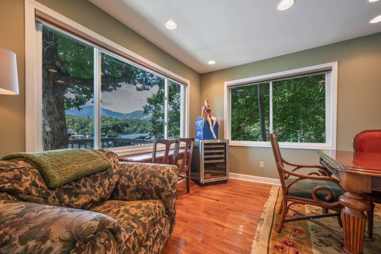 Lake Al'Lure Pet Friendly Lake Lure Waterfront Home Boathouse & Game Room — photo 4