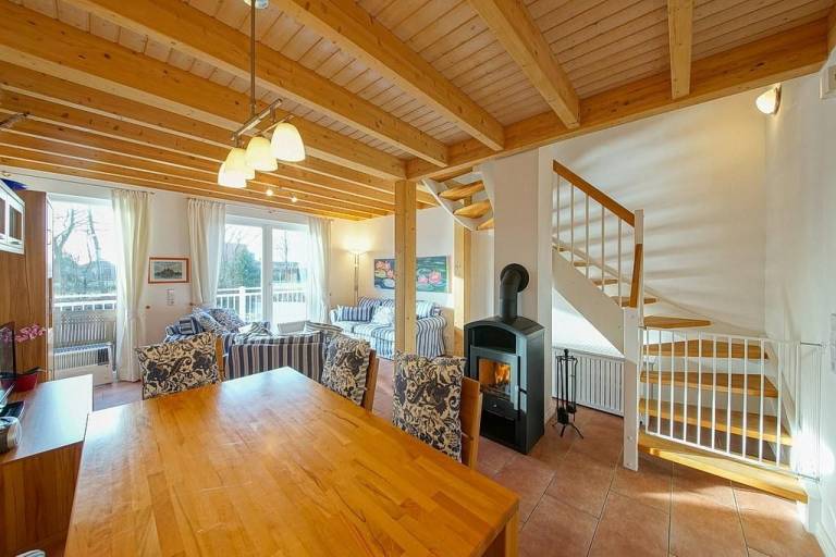 Top-Ferienhaus am Deich mit Terrasse am Wasser, Balkon, Sauna & Kaminofen — photo 3