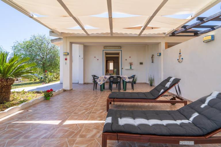 Vacation Home "San Lorenzo" with Private Terrace, Private Garden and A/C — photo 2