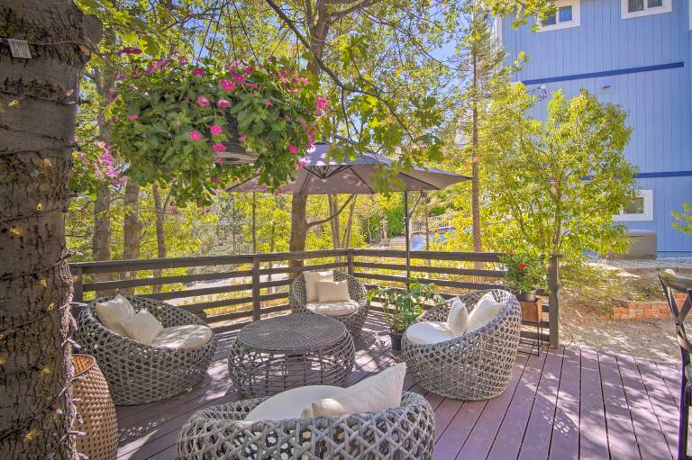 Chic Lake House w/ Furnished Deck & Hot Tub! — photo 3