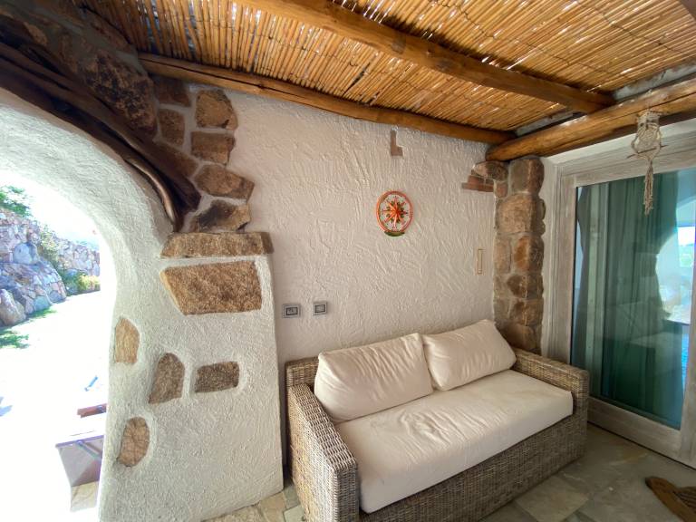 Villa with barbecue, private pool & patio | Sea view — photo 5