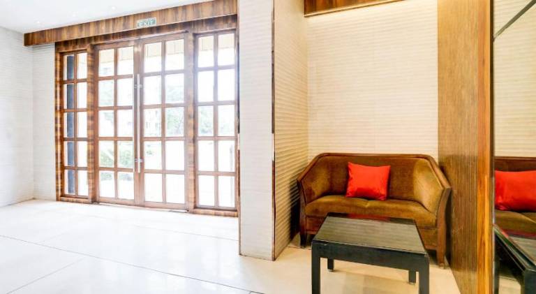 Super Townhouse Oak Vashi — photo 4