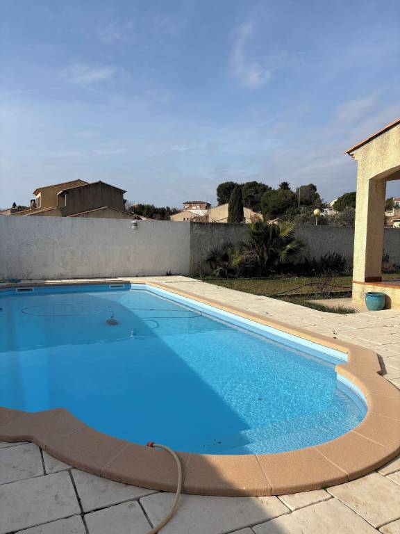 Maison de vacances Saint-Mitre-les-Remparts
