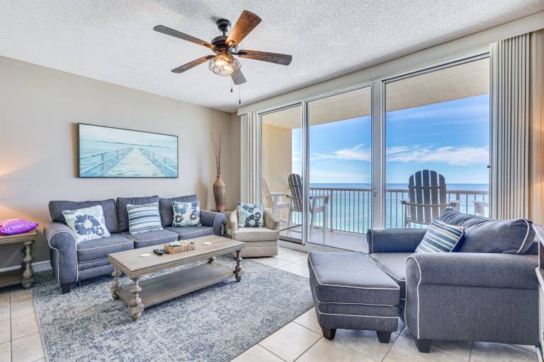 Beachfront Panama City Beach Condo w Outdoor Pool
