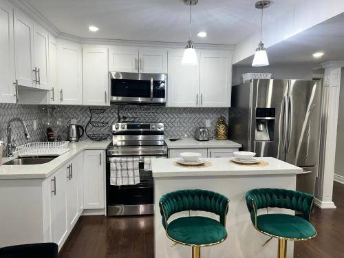 Apartment  Brampton