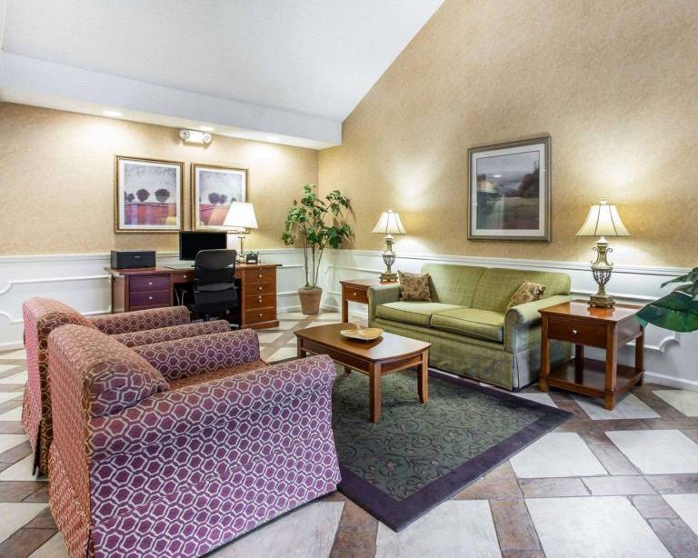 Quality Inn Carrollton Medical Center — photo 3