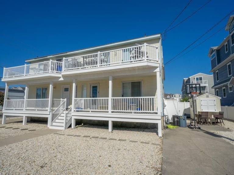 House Avalon
