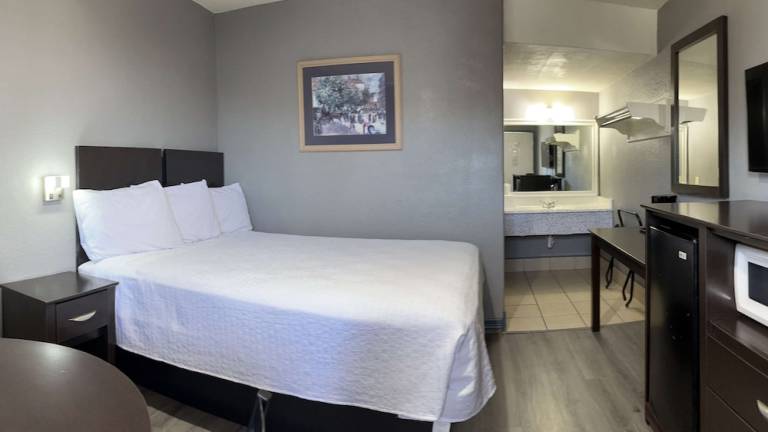 Motel  Orange