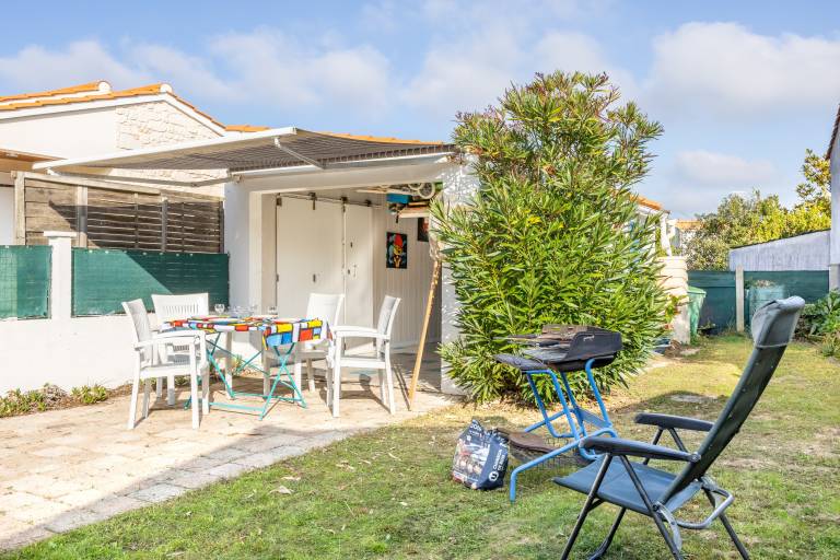 Holiday Home 'Maison Vacances La Terrière' with Shared Terrace, Private Garden and Wi-Fi — photo 2
