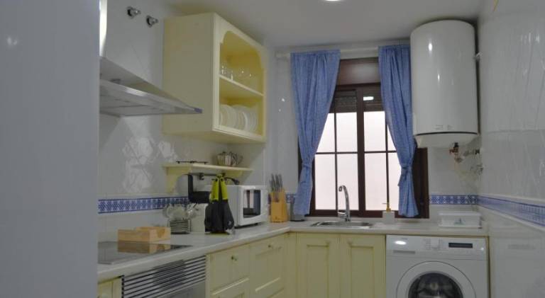 Apartment | Close to Mosque–Cathedral of Córdoba | Pets are welcome — photo 4