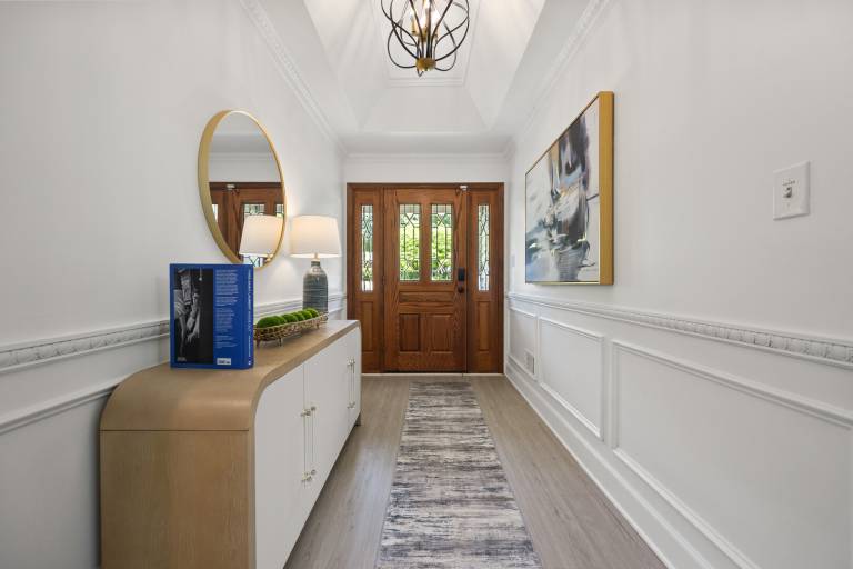 Family-friendly vacation home with private pool & patio | Pets are welcome — photo 2