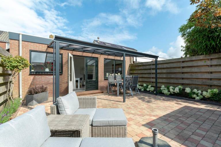 Fully equipped wonderful vacation home with garden & patio | Close to the beach | Dogs allowed in Callantsoog