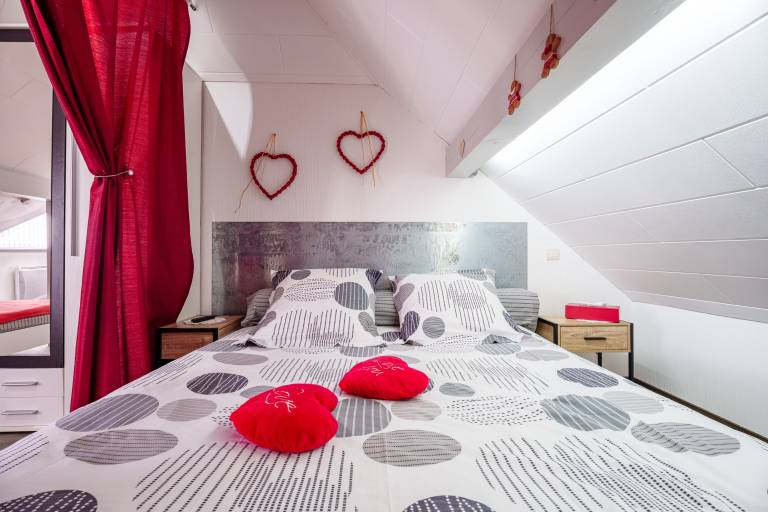 'Gîte Cosy' Apartment with Mountain View, Wi-Fi and Air Conditioning — photo 3