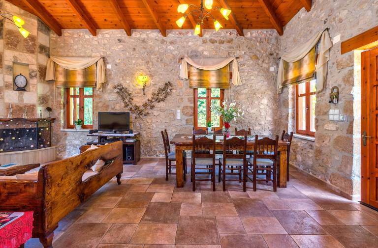 Asteri Villa - Traditional Elegant Villa — photo 4