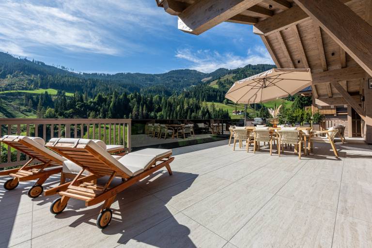 Child-friendly big apartment with patio, sauna & garden | Next to the ski | Good for workation | Pets allowed — photo 3