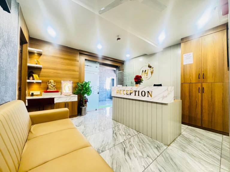 HOTEL LONGSTAY — photo 2