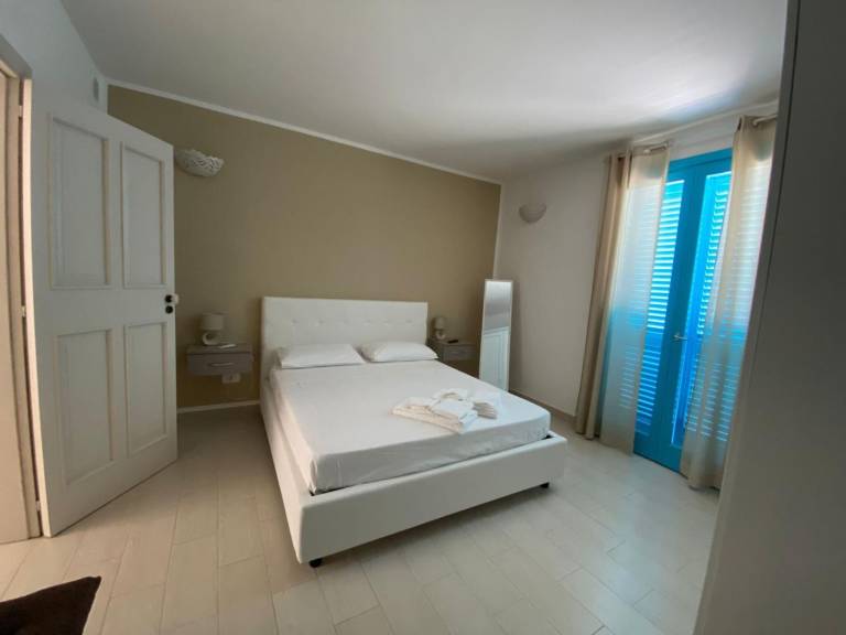 Villa 'Azzurra' with Private Pool, Wi-Fi and Air Conditioning — photo 4