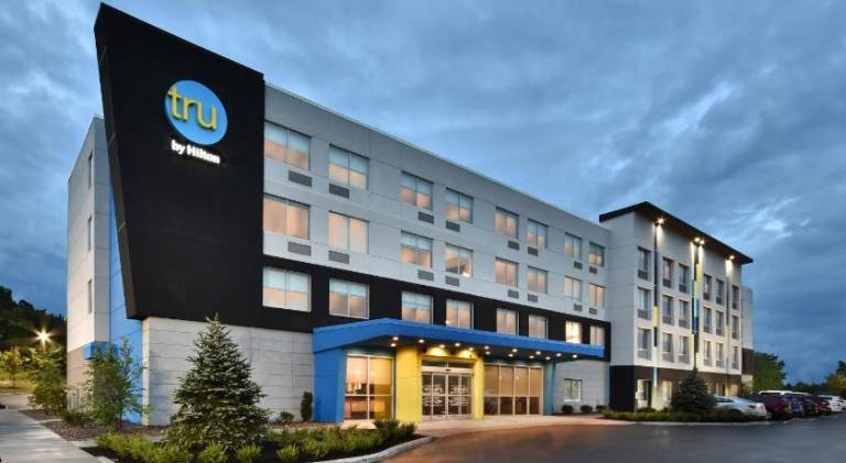 Tru by Hilton Beckley — photo 2