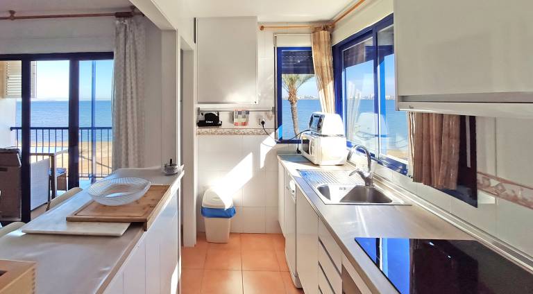 Beachfront Apartment Verdemar 2 Playa Honda, Sea facing pool, Pet Friendly, Canine Beach, Fast WIFI — photo 4