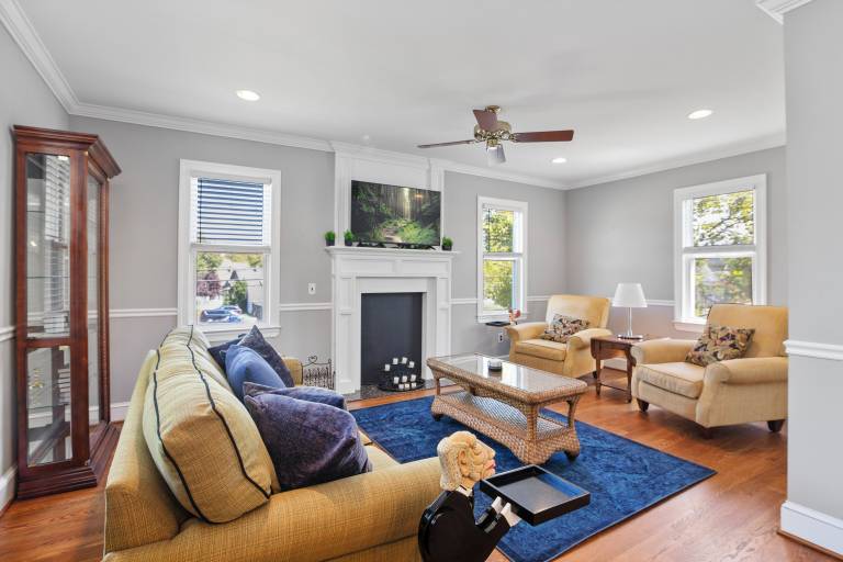 House Mount Laurel