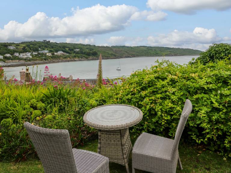 Cottage Coverack