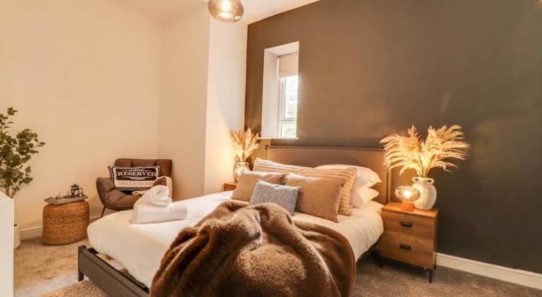 Holiday apartment with 1 room for 4 persons in Malvern